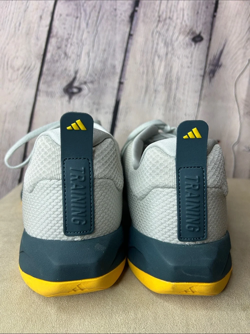 Adidas mens Rapidmove Trainer size 13 color: wonder silver/arctic night gold
